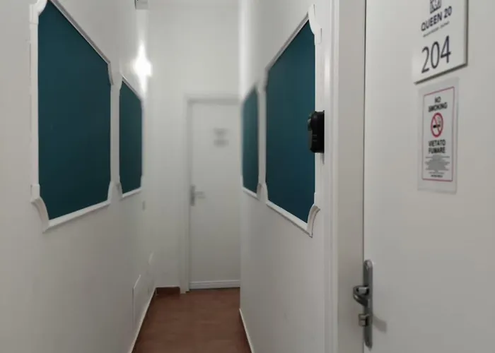 Queen 20 Luxury Duomo 나폴리