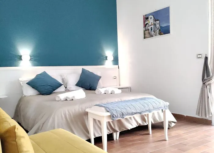 Queen 20 Luxury Duomo 4* 나폴리