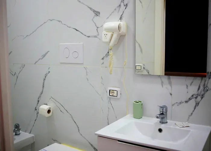 Queen 20 Luxury Duomo 나폴리