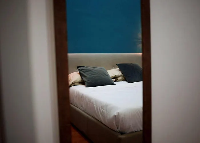 Queen 20 Luxury Duomo B&B 나폴리