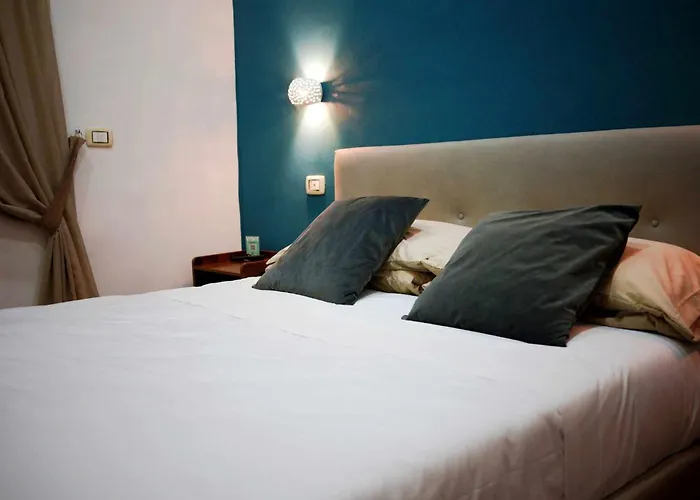 Queen 20 Luxury Duomo 4*