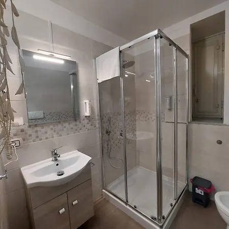 לינה וארוחת בוקר Queen 20 Luxury Duomo