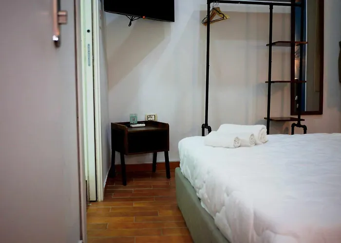 Queen 20 Luxury Duomo Bed & Breakfast
